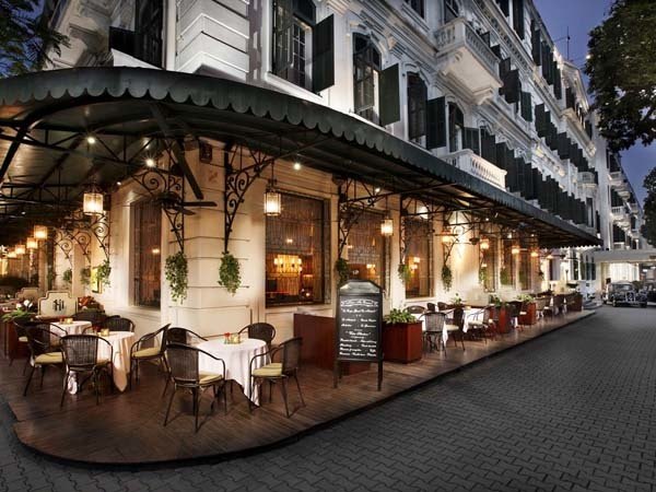 facade-hotel-sofitel-legend-metropole-hanoi