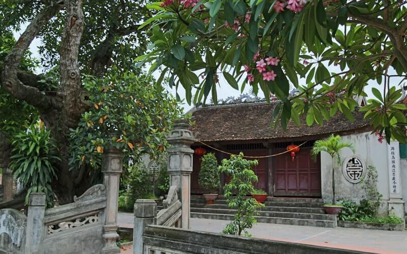 Pagode du village - Amica Travel