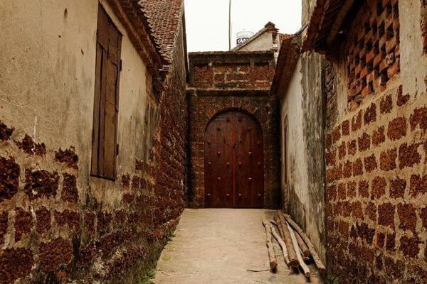 L’ancien village de Duong Lam est sans doute un paradis pour les amoureux de la nature et de l’histoire ancienne-village-duong-lam-a-hanoi