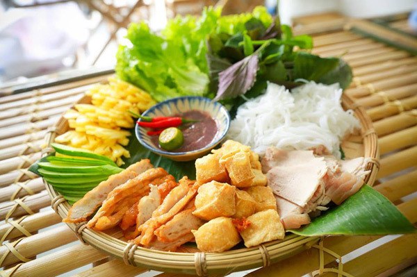bun-dau-mam-tom-cuisine-de-rue-hanoi