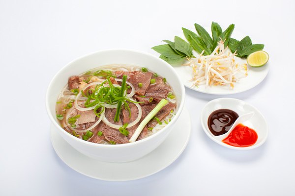 Le Pho, le petit déjeuner préféré des Hanoiens (Copyright : Ethan Chang) pho-cuisine-de-rue-hanoi