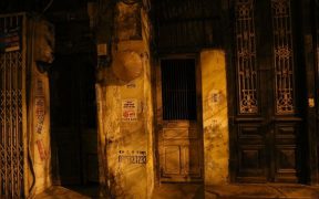 ambiance de la nocturne a hanoi