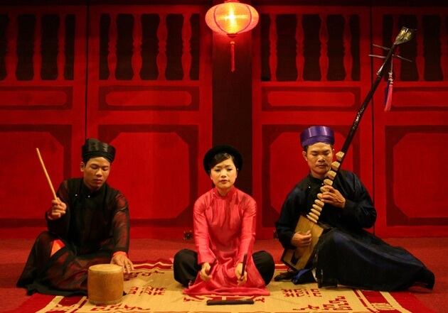 chant ca tru hanoi