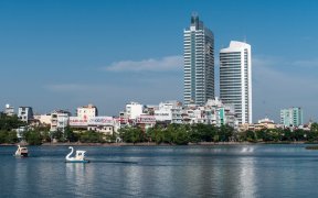 lac-truc-bach-hanoi