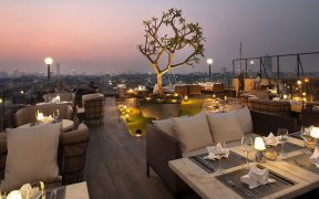 hanoi vietnam bar rooftops