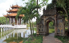 pagode nôm hanoi